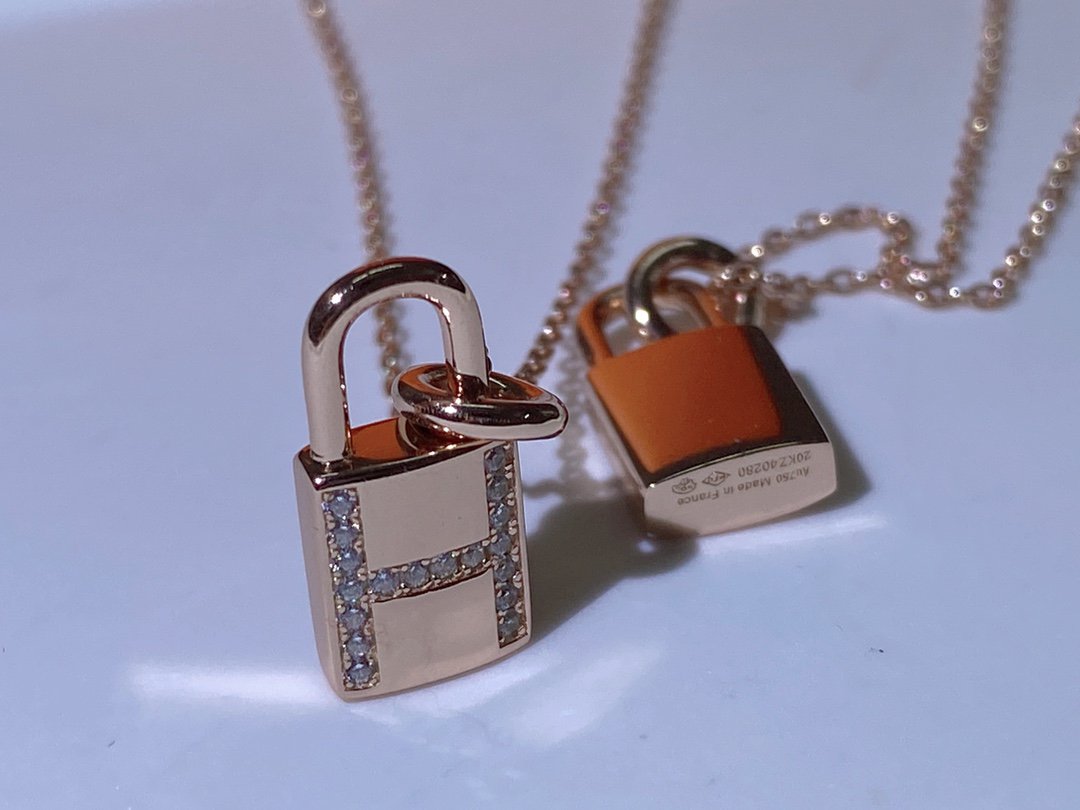 [OrnoraJewelry]HM ADVANCED NICHE LOCK HEAD NECKLACE DIAMONDS