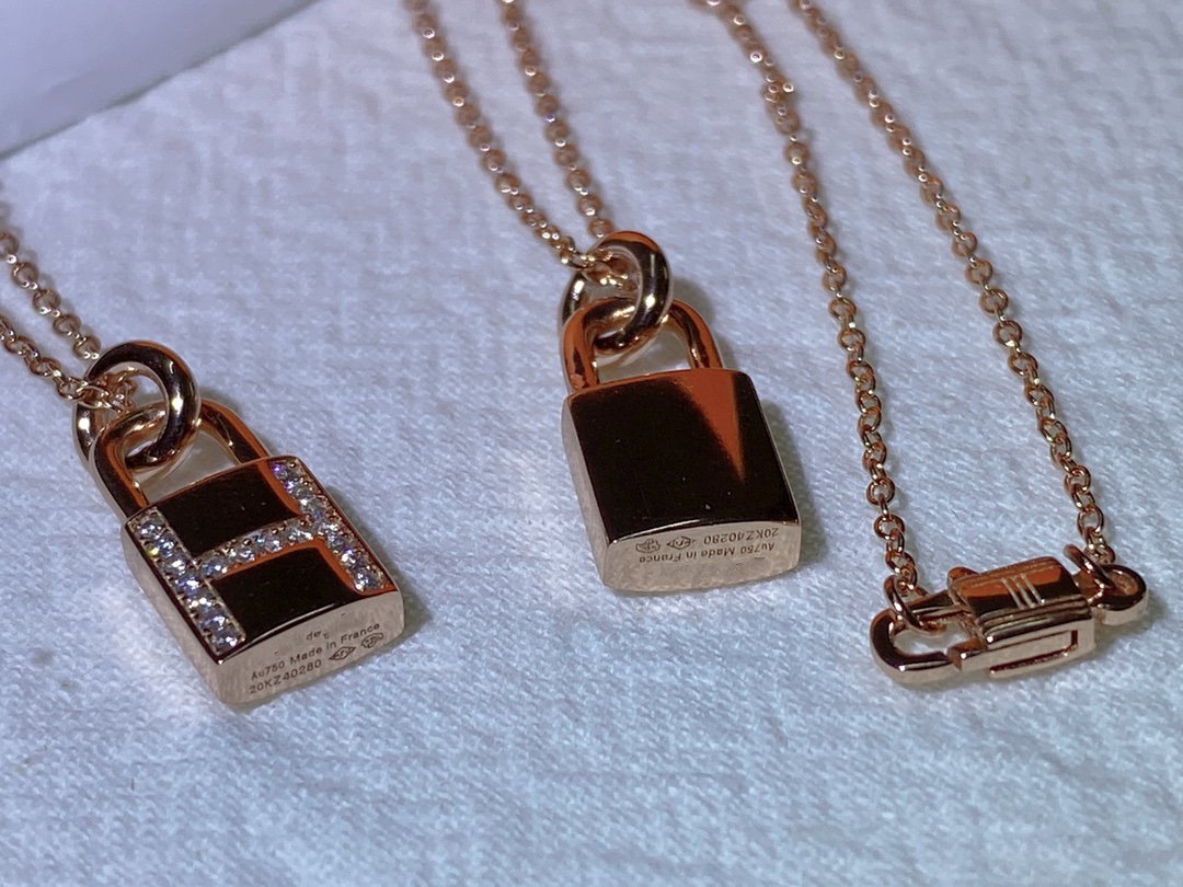 [OrnoraJewelry]HM ADVANCED NICHE LOCK HEAD NECKLACE DIAMONDS