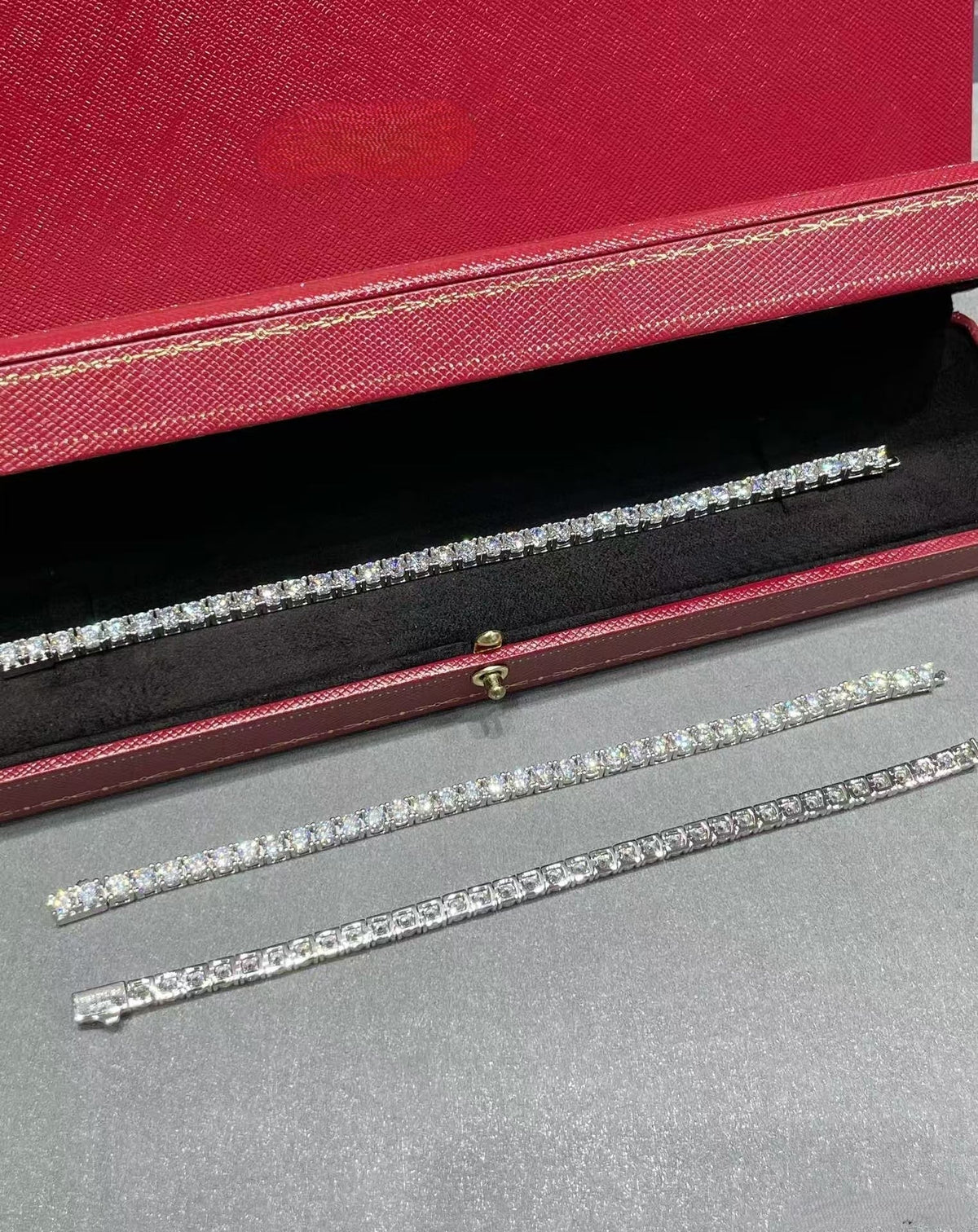 [OrnoraJewelry]TENNIS BRACELET WITH FULL DIAMOND SETTING