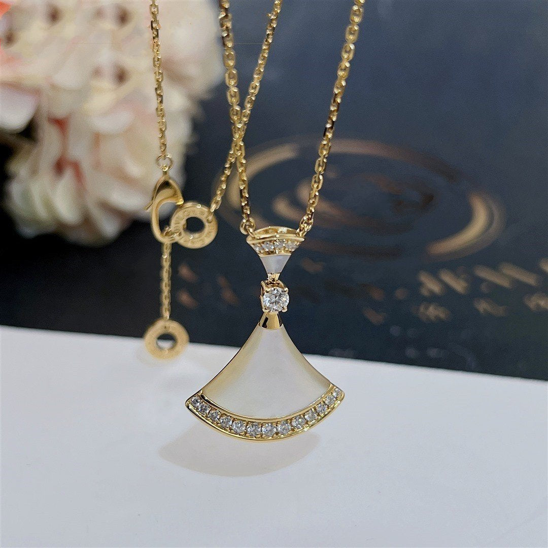 [OrnoraJewelry]DREAM NECKLACE MOP GOLD DIAMOND