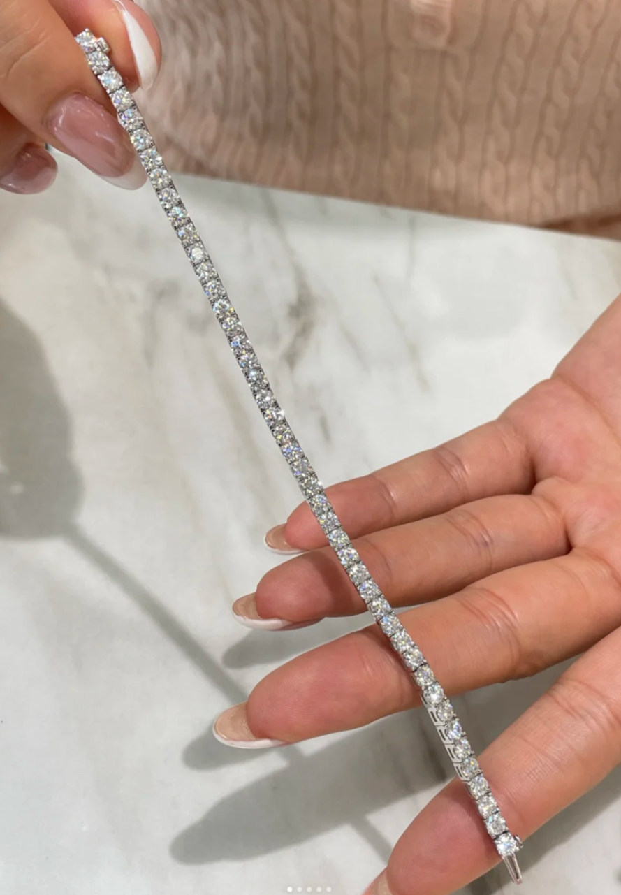 [OrnoraJewelry]  CLASSIC BASEBALL BRACELAT, 52 DIAMOND
