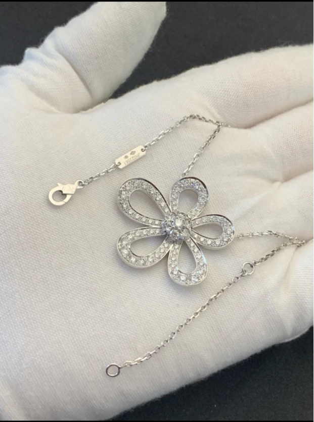 [OrnoraJewelry]Flowerlace Diamond Pavé NECKLACE