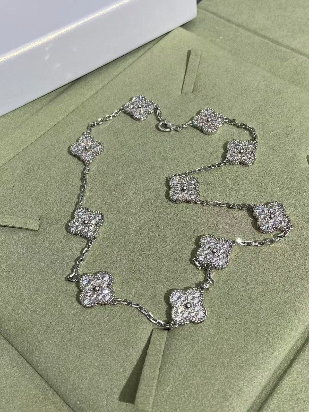 [OrnoraJewelry]CLOVER 10 MOTIFS  FULL DIAMOND NECKLACE