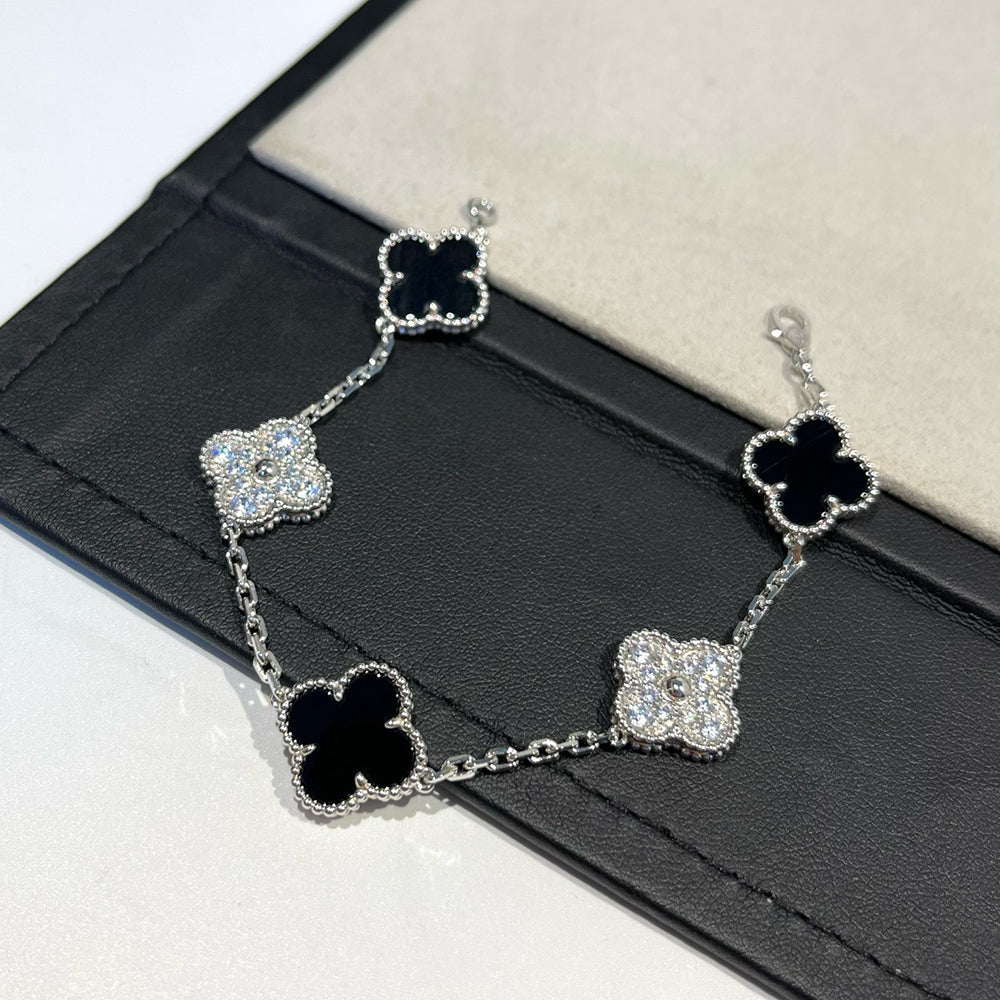 [OrnoraJewelry] CLOVER 5 MOTIF ONYXS BRACELET COLLECTION