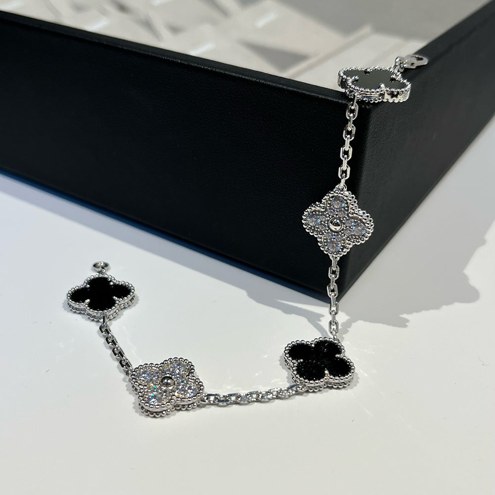 [OrnoraJewelry] CLOVER 5 MOTIF ONYXS BRACELET COLLECTION