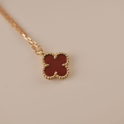 [OrnoraJewelry]CLOVER MINI 9.5MM WHITE CARNELIANS NECKLACE