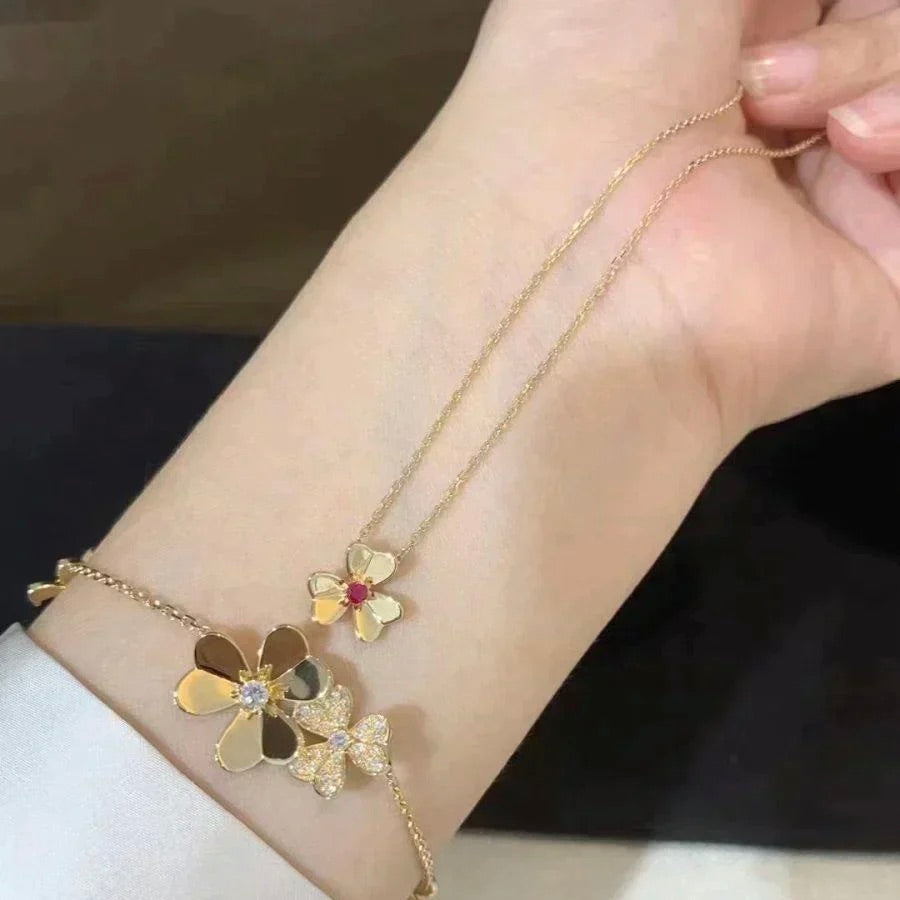 [OrnoraJewelry]FRIVOLE GOLD FLOWER NECKLACE