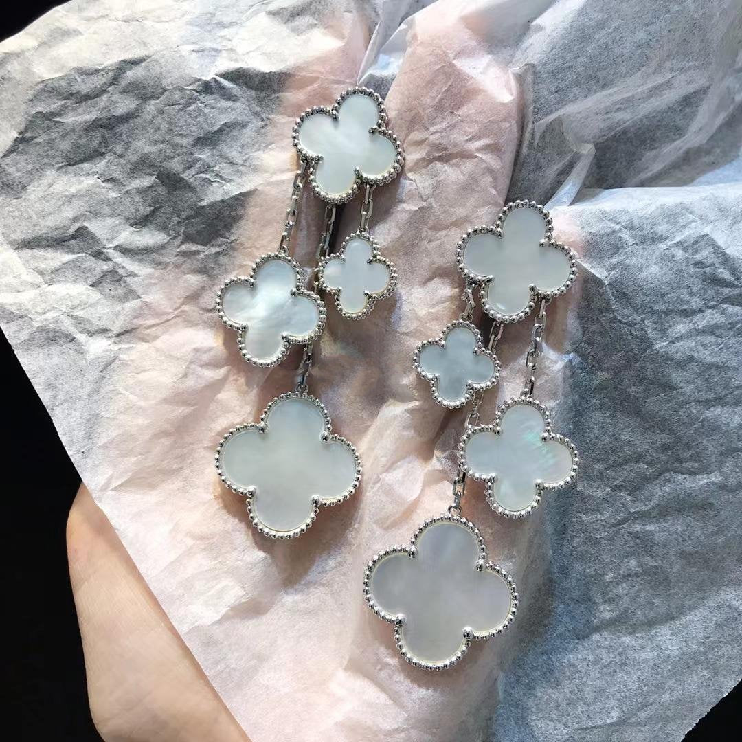 [OrnoraJewelry]CLOVER EARRINGS WHITE MOP 4 MOTIFS SILVER