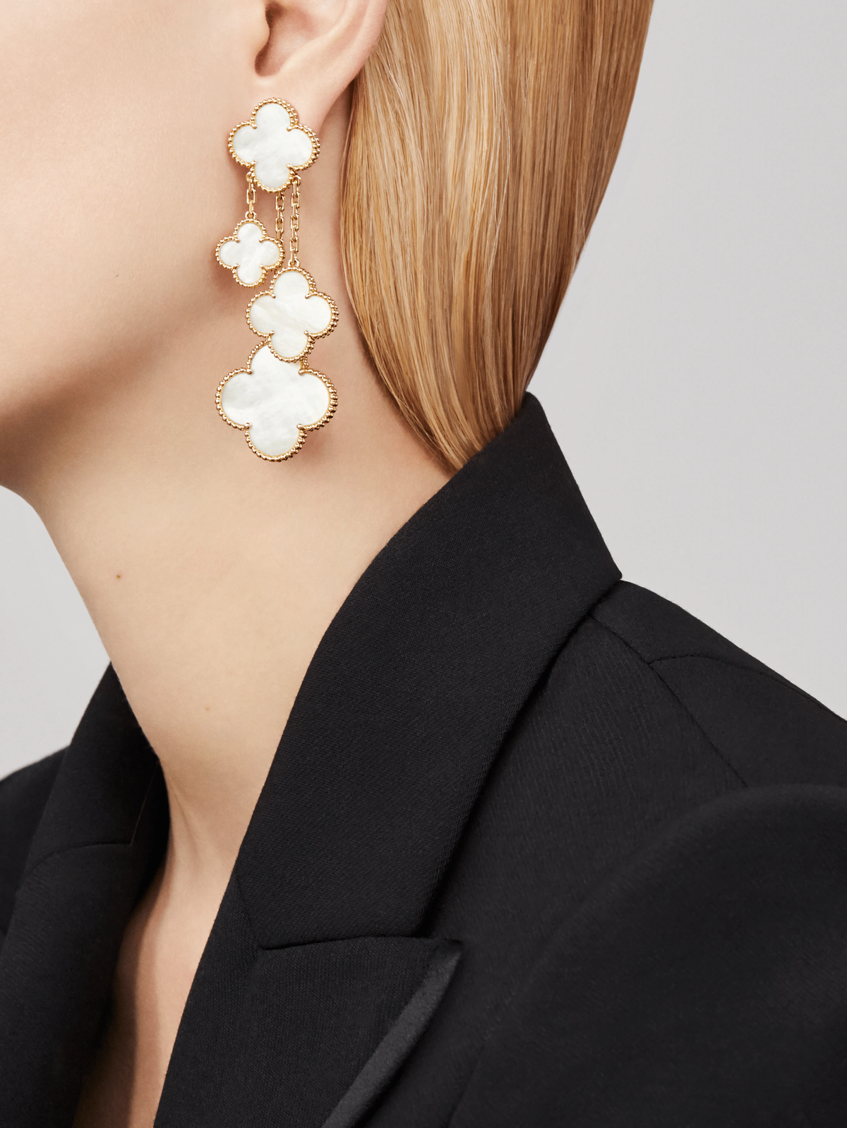 [OrnoraJewelry]CLOVER EARRINGS WHITE MOP 4 MOTIFS GOLD