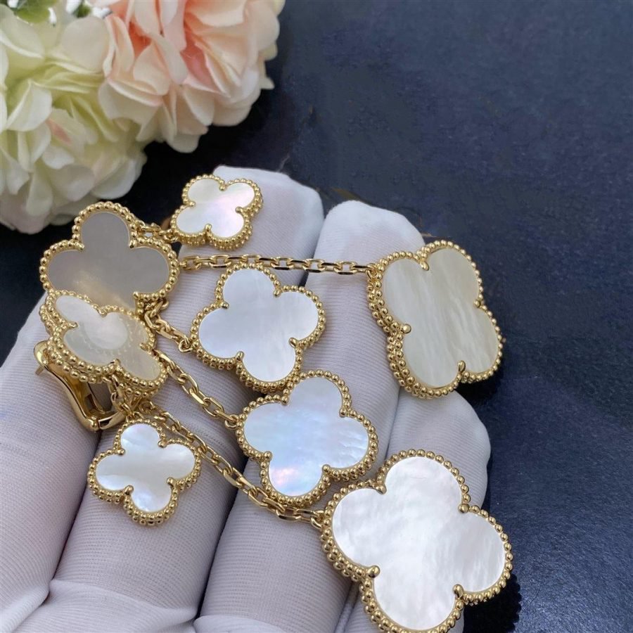 [OrnoraJewelry]CLOVER EARRINGS WHITE MOP 4 MOTIFS GOLD