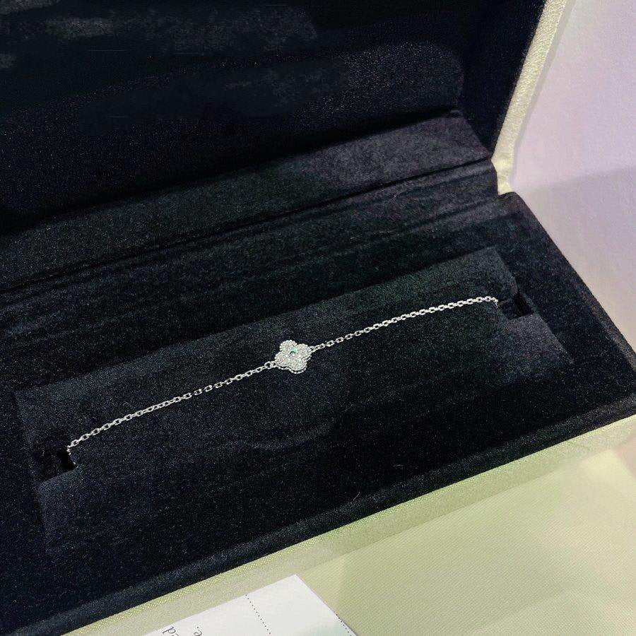 [OrnoraJewelry]CLOVER  SINGLE FLOWER BRACELET SILVER
