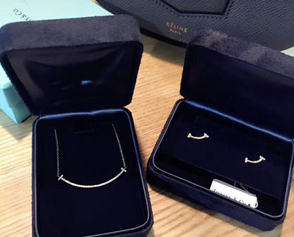 [Ornora Jewelry]SMILE DIAMOND EARRINGS