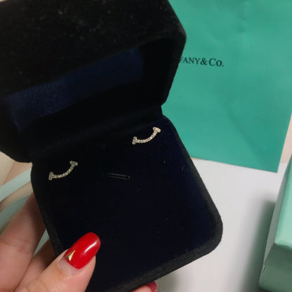 [Ornora Jewelry]SMILE DIAMOND EARRINGS