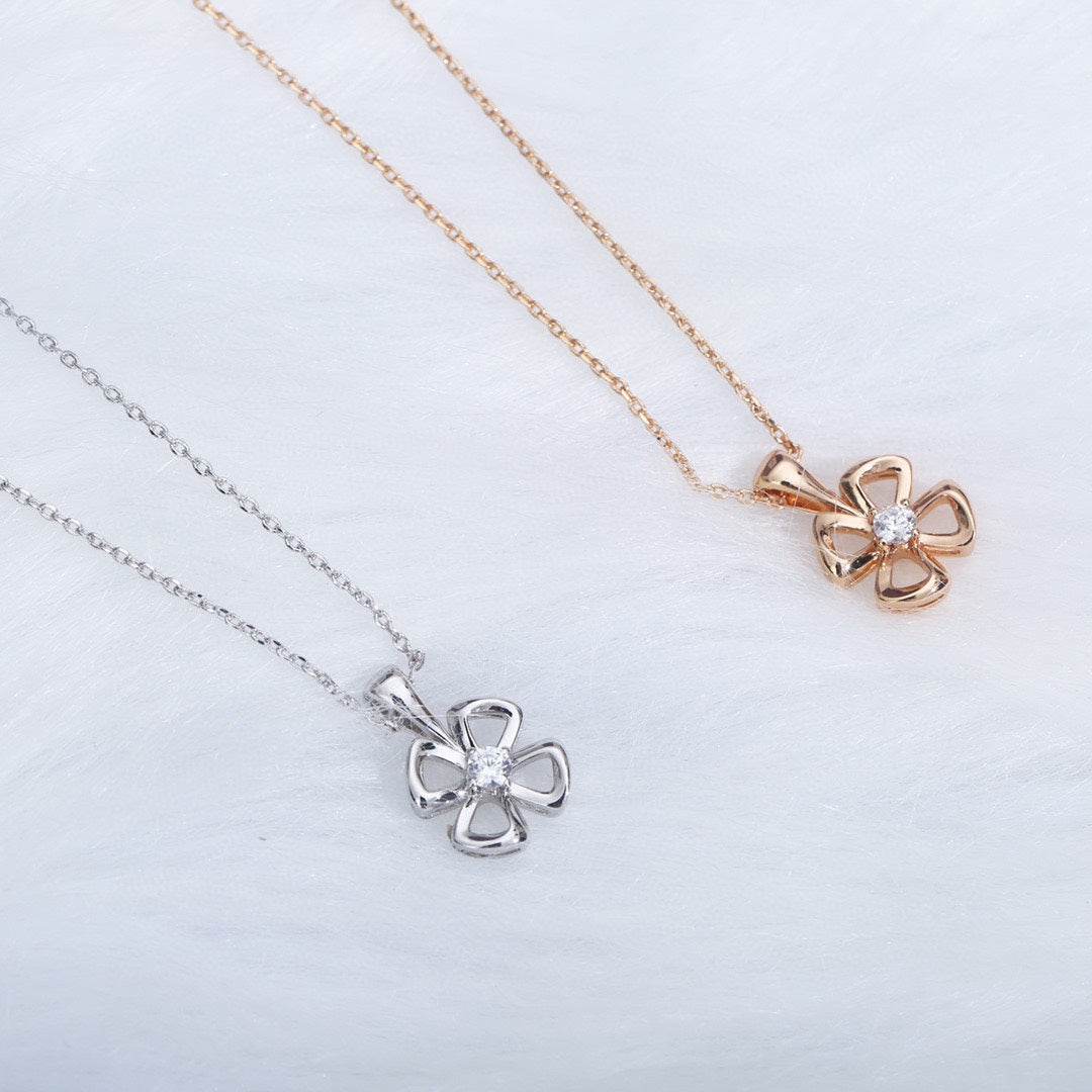 [OrnoraJewelry]FIOREVER NECKLACE DIAMOND CENTER