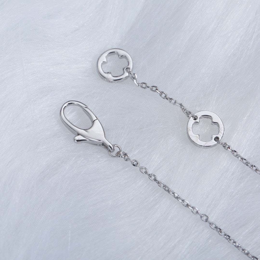 [OrnoraJewelry]FIOREVER NECKLACE DIAMOND CENTER