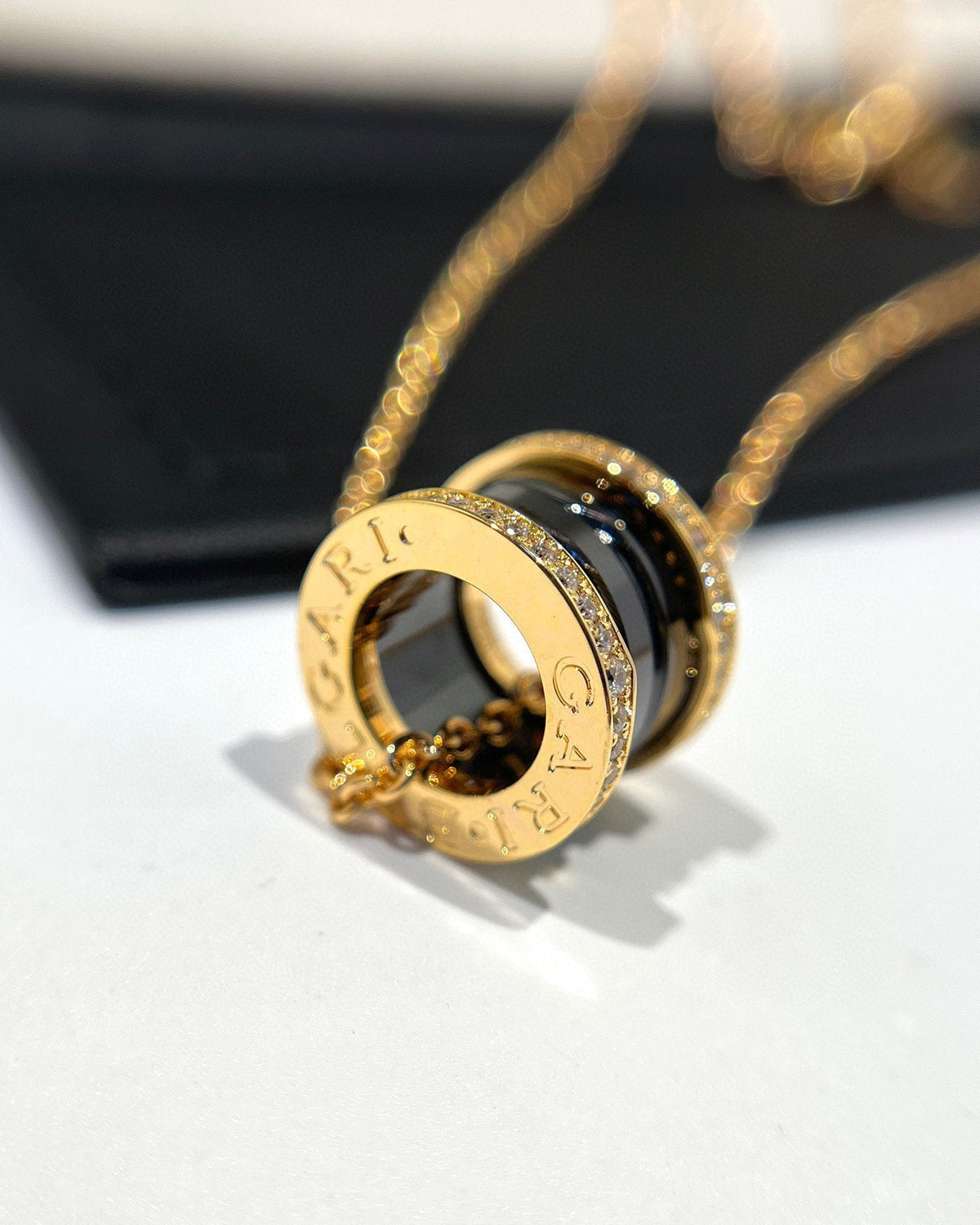 [OrnoraJewelry]ZERO 1 BLACK CERAMIC DIAMOND PINK GOLD NECKLACE