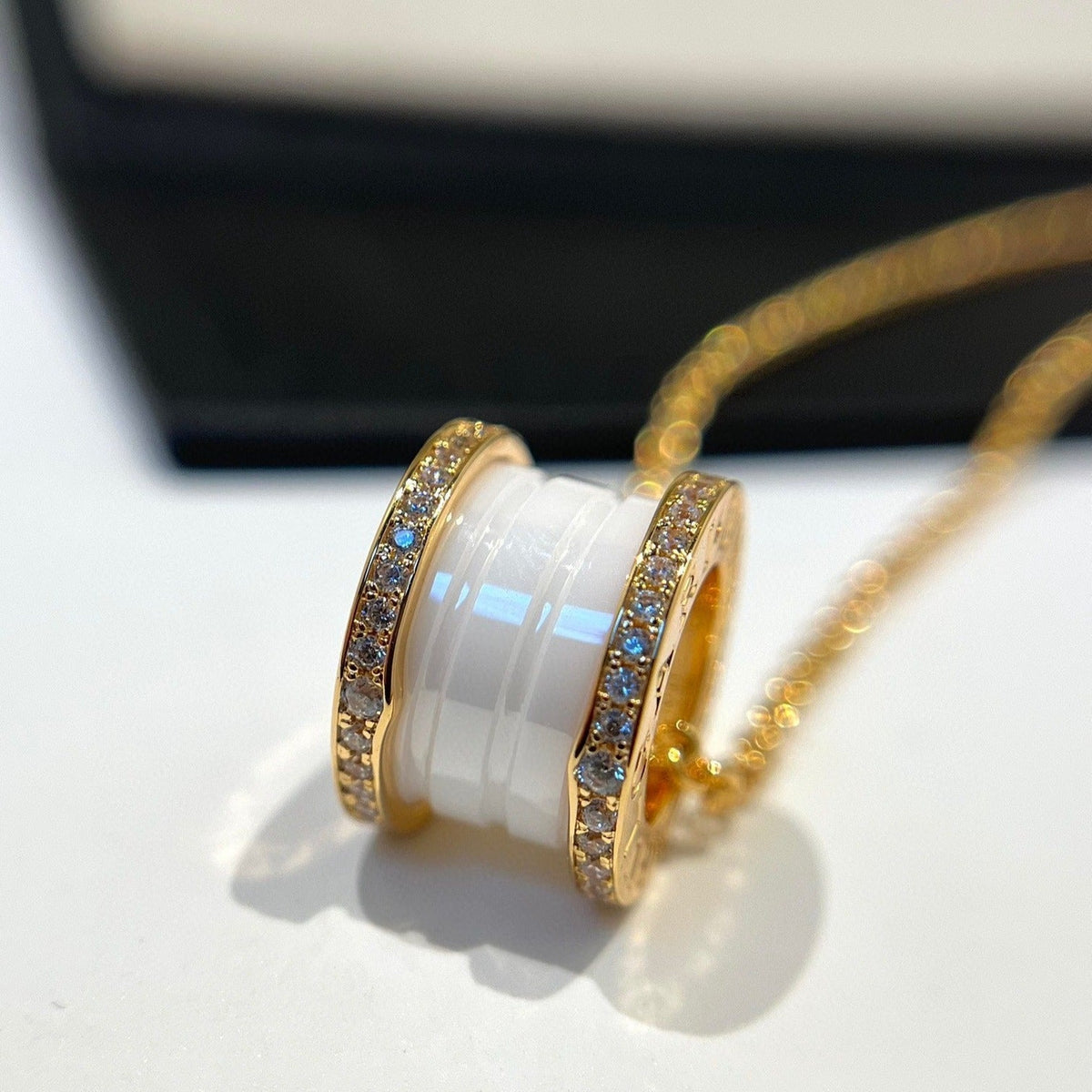 [OrnoraJewelry]ZERO 1 WHITE CERAMIC DIAMOND PINK GOLD NECKLACE